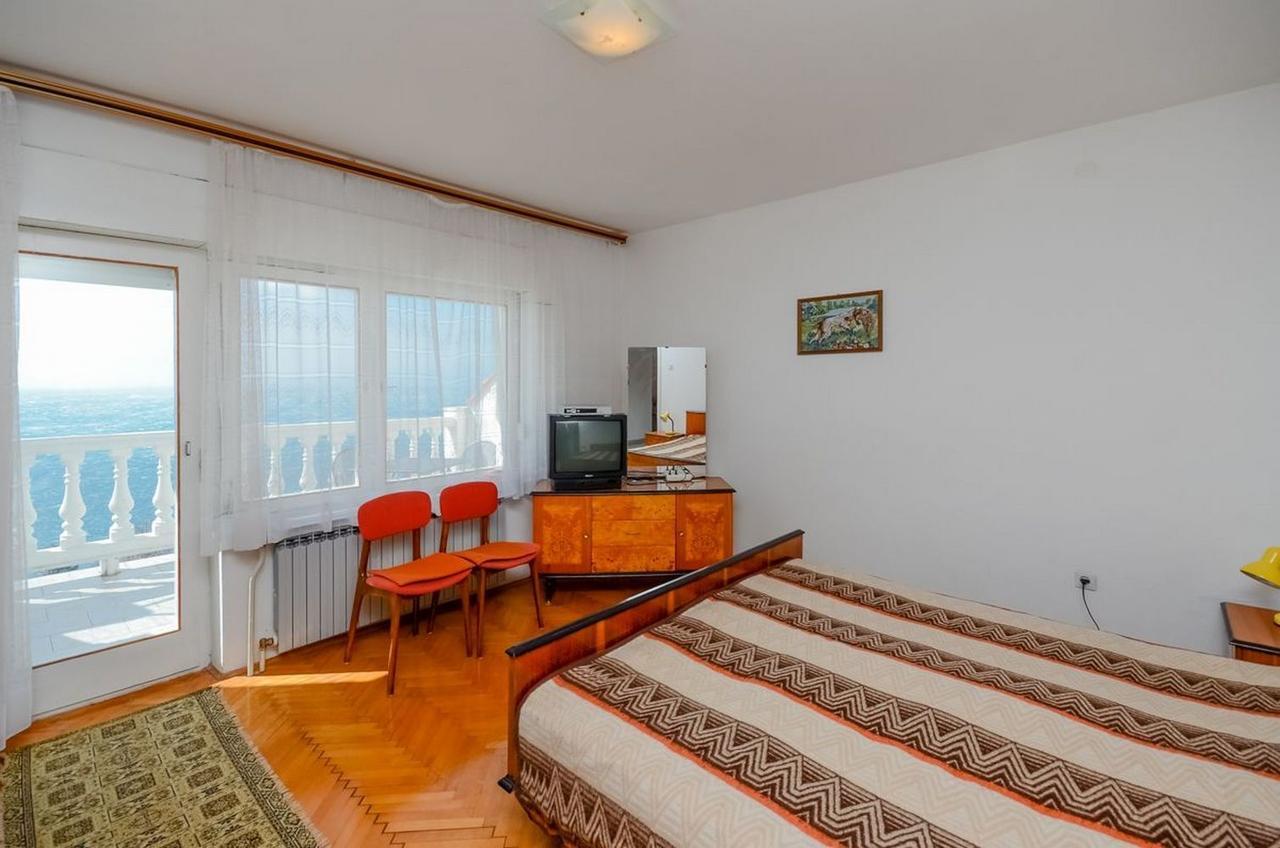 Apartments Lucia Senj  Zewnętrze zdjęcie
