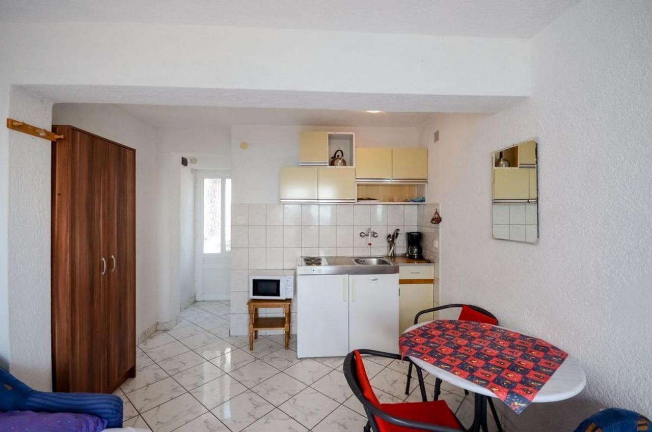 Apartments Lucia Senj  Zewnętrze zdjęcie